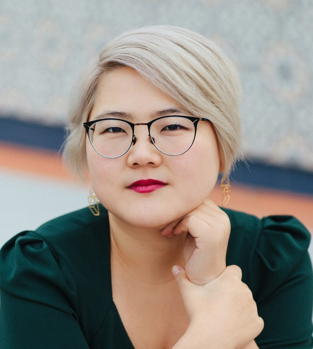Angela Chen: author portraits